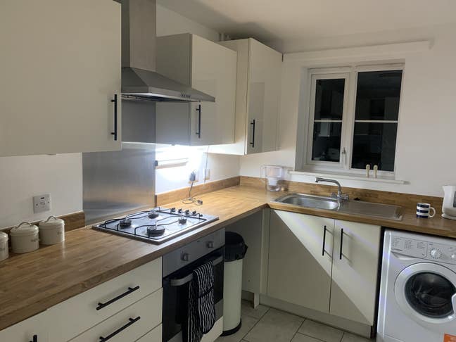 Double room. Great location. Bills included Main Photo