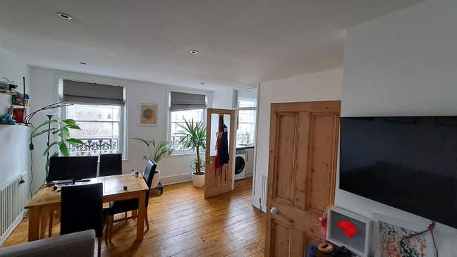 Beautiful flat and room in Islington/Angel area Main Photo