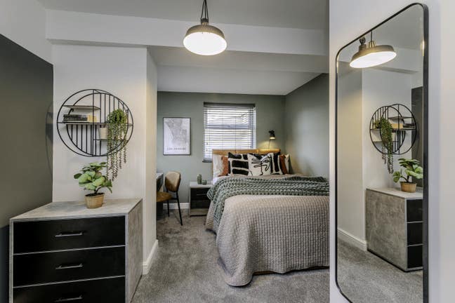 WOW! Stunning Brand New House 💥 Prime Location💥 Main Photo