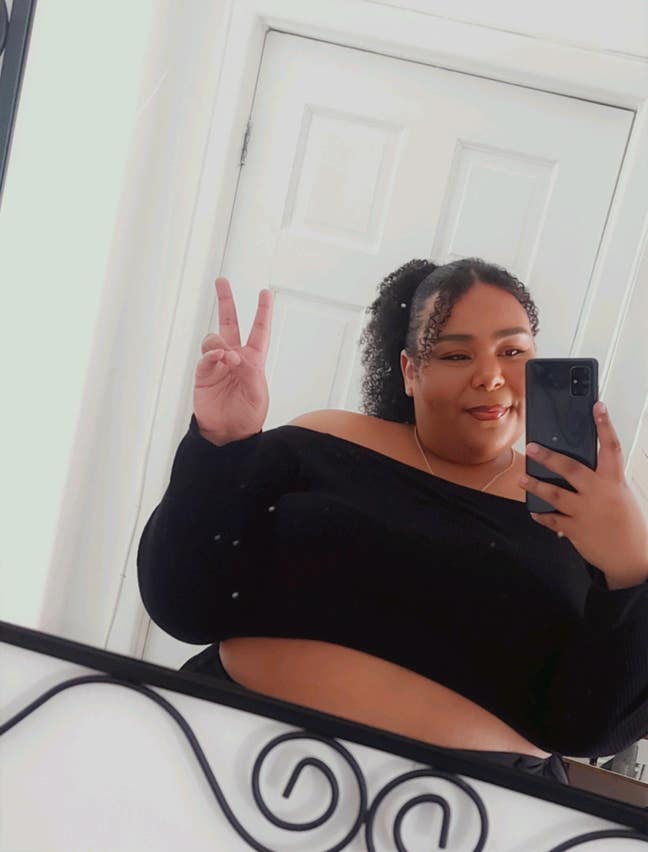 Professional Female seeks a double room Main Photo