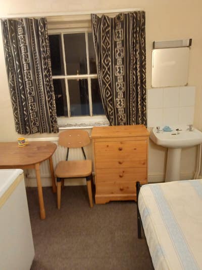 Accommodation Available Main Photo