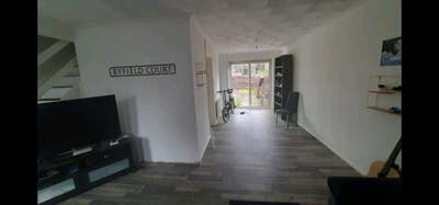 Cosy room - Large house  Main Photo