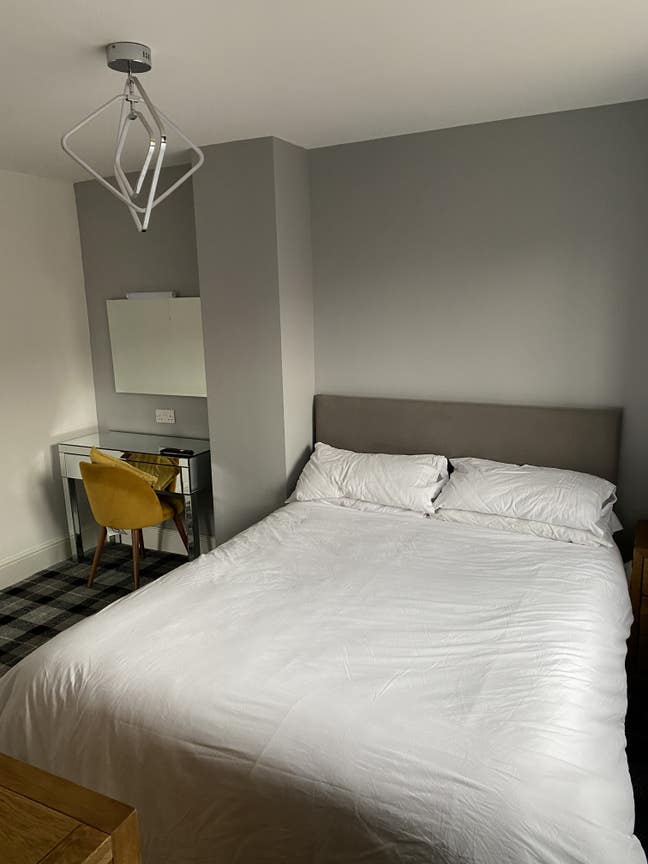 City centre luxury double rooms with en suite  Main Photo