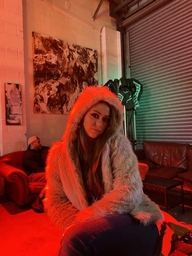 22, female looking for double room in oxf Main Photo