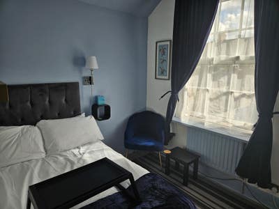 Room Rental Prime Location  Main Photo