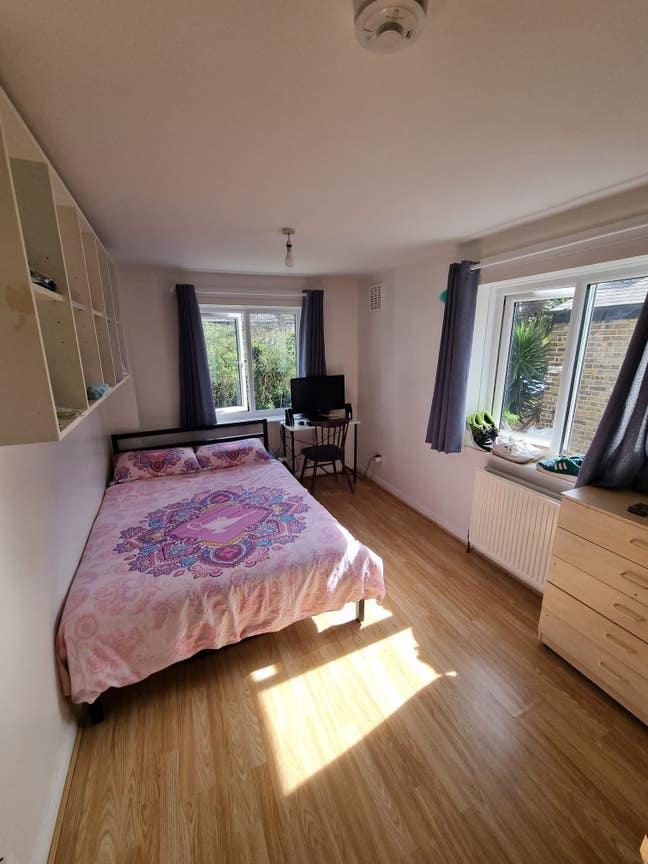 Double Room Available in New Cross Main Photo