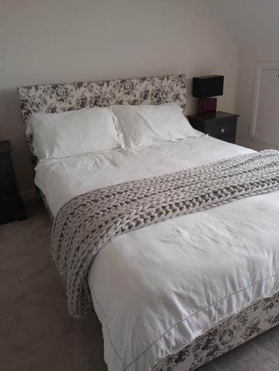 Double room with own en suite  Main Photo