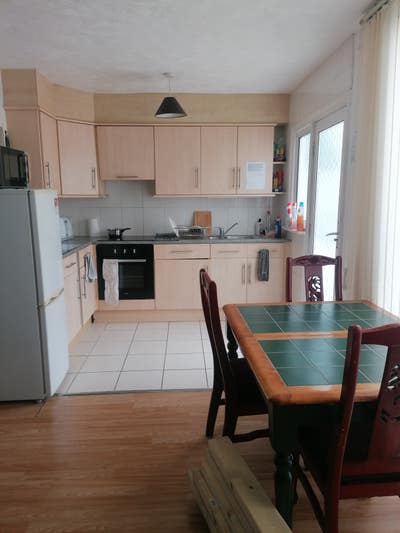 I have two rooms to let single and double rooms  Main Photo