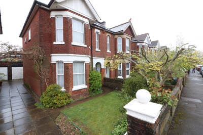 Ensuite Double Room Available in Shirley  Main Photo