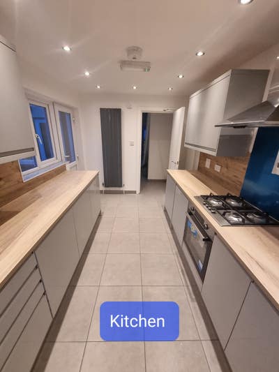 4 En-suite Rooms To Rent Main Photo