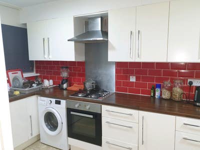 Large double room  Main Photo