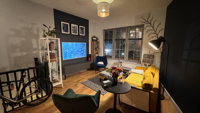 Double Room in stunning modern mews house . Main Photo