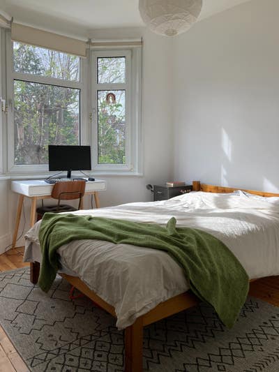 Beautiful bright double room in Seven Sisters Main Photo