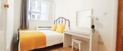 Marylebone 1 bed flat ,  water and wifi inc.  Main Photo