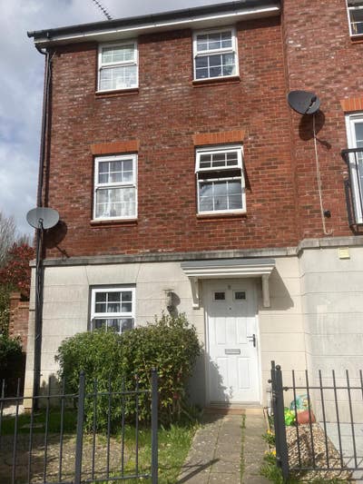 Double Room to Rent in Stevenage Main Photo