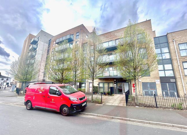 Modern 1 Bedroom, Hounslow Main Photo