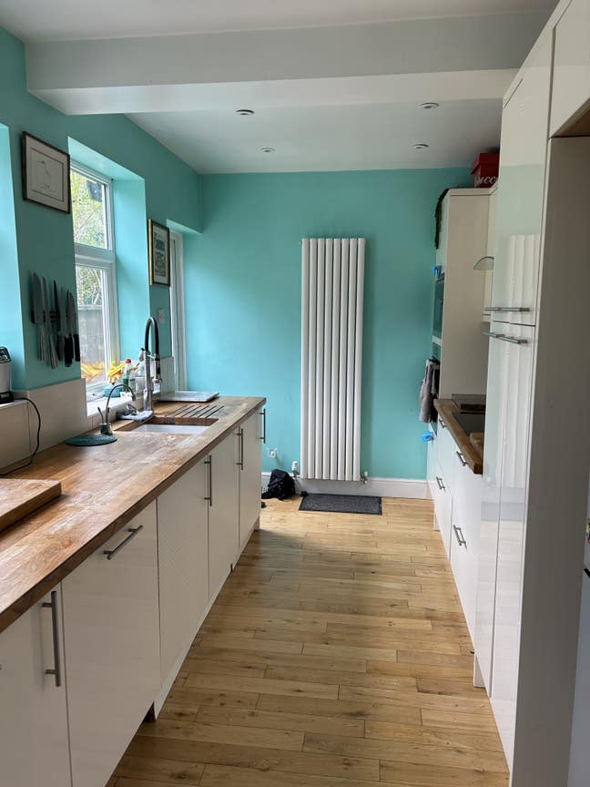 Double room in shared house quiet street Main Photo