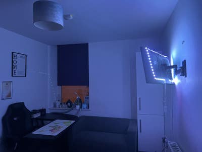 Easy access to city centre Main Photo