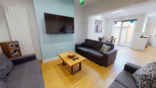 Modern student home in Dunkirk (bills included) Main Photo