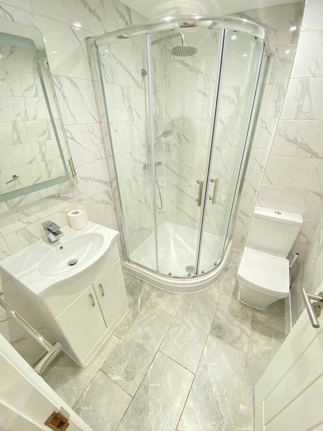 3 bed, 2 bathroom flat to rent Ealing Main Photo