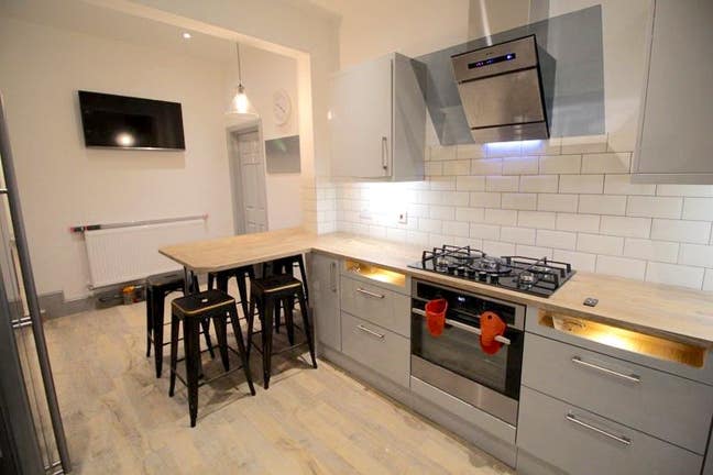 Bath Road | Large Double | Ensuite Main Photo