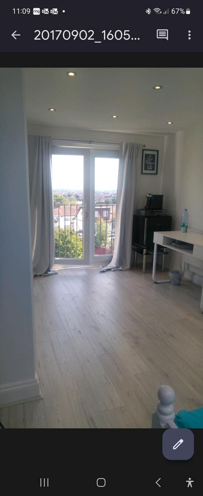 Bright & Airy Loft Space Main Photo