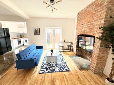 🏡 Close to City Centre ✨Bills Inc✨ Main Photo