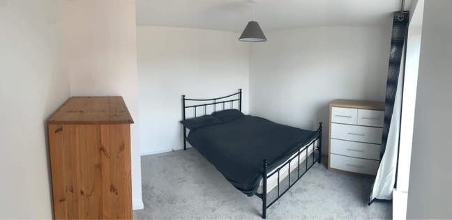 Large Double Bedroom in New-Build (BS4) Main Photo