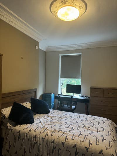 Double room to rent from 30/6 furnished inc bills Main Photo
