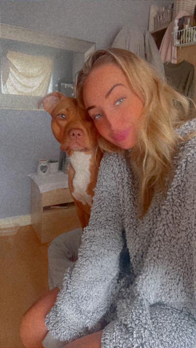 Need a permanent home for me and honey urgently  Main Photo