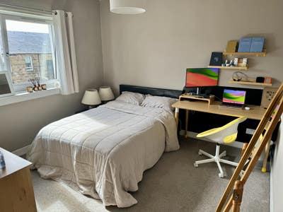 Thornwood Road - Double Room in West End Flat Main Photo