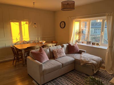 Room to rent in Dorchester Main Photo
