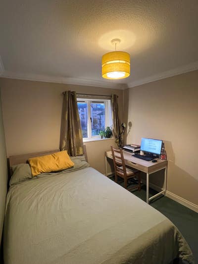 Room Available in Central Glasgow Main Photo