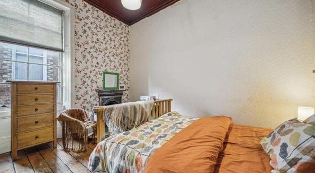 Double room near Subway Main Photo