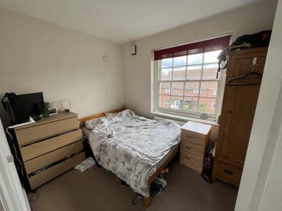En-Suite Double Room in spacious Peckham flat Main Photo
