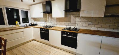 Double room to rent In Uxbridge  Main Photo