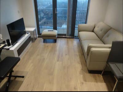 Flat in Canning Town Main Photo