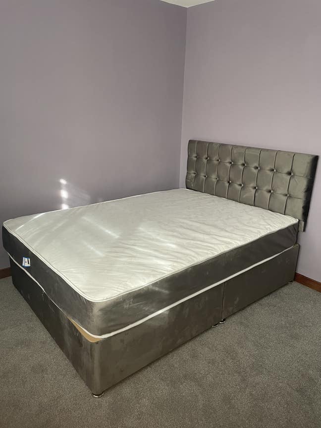 Large double room for couple in southgate Main Photo
