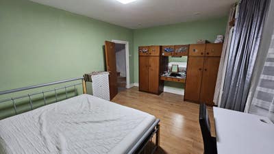 Master bedroom for rent Main Photo