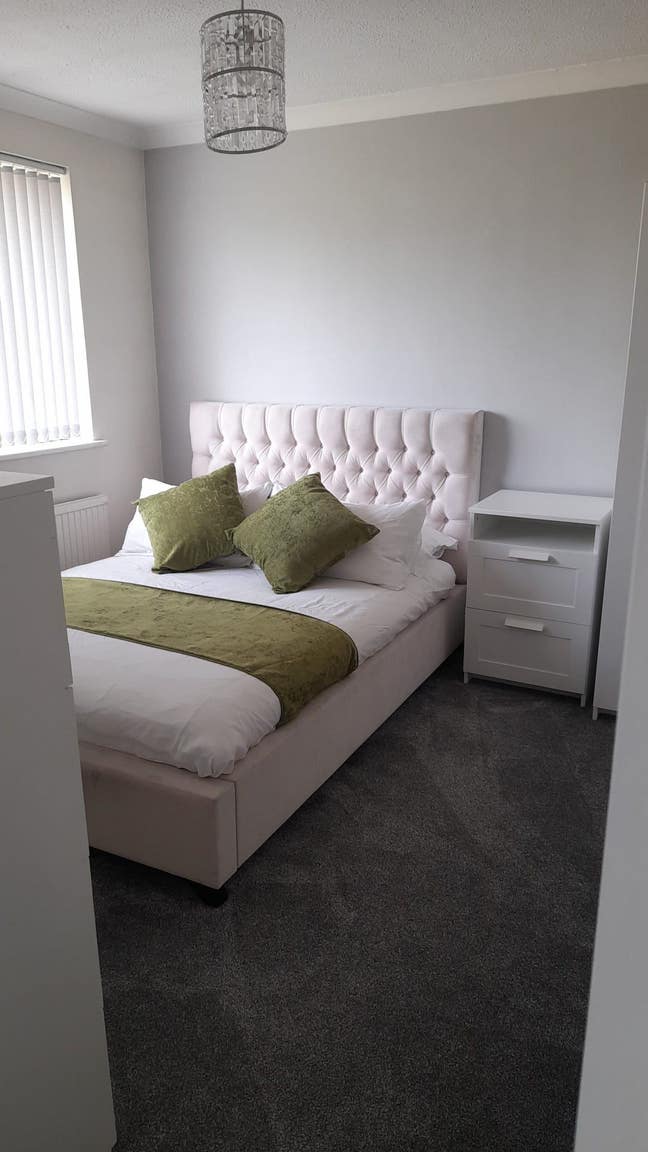 Double room to rent  Main Photo