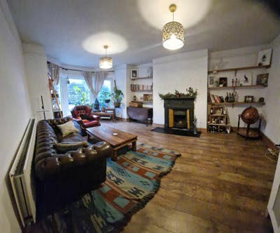 Cozy room in Manor house Main Photo