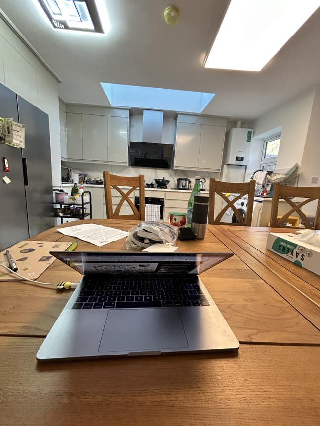 Immediate single room available £650/month Main Photo