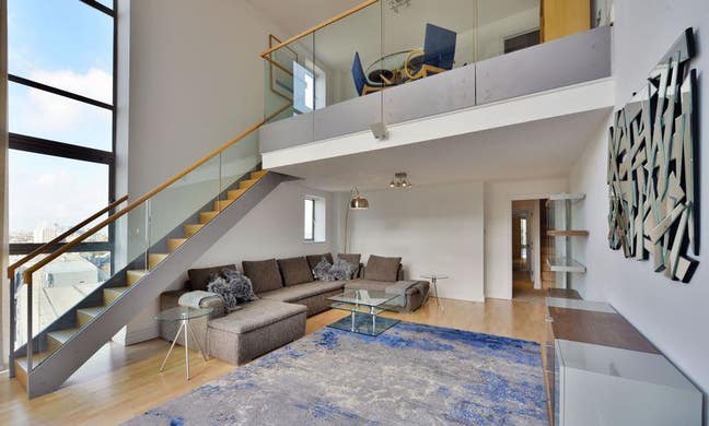 Elite Location Apartment Main Photo