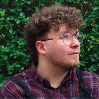 Social Professional looking for Zone 1 room Main Photo
