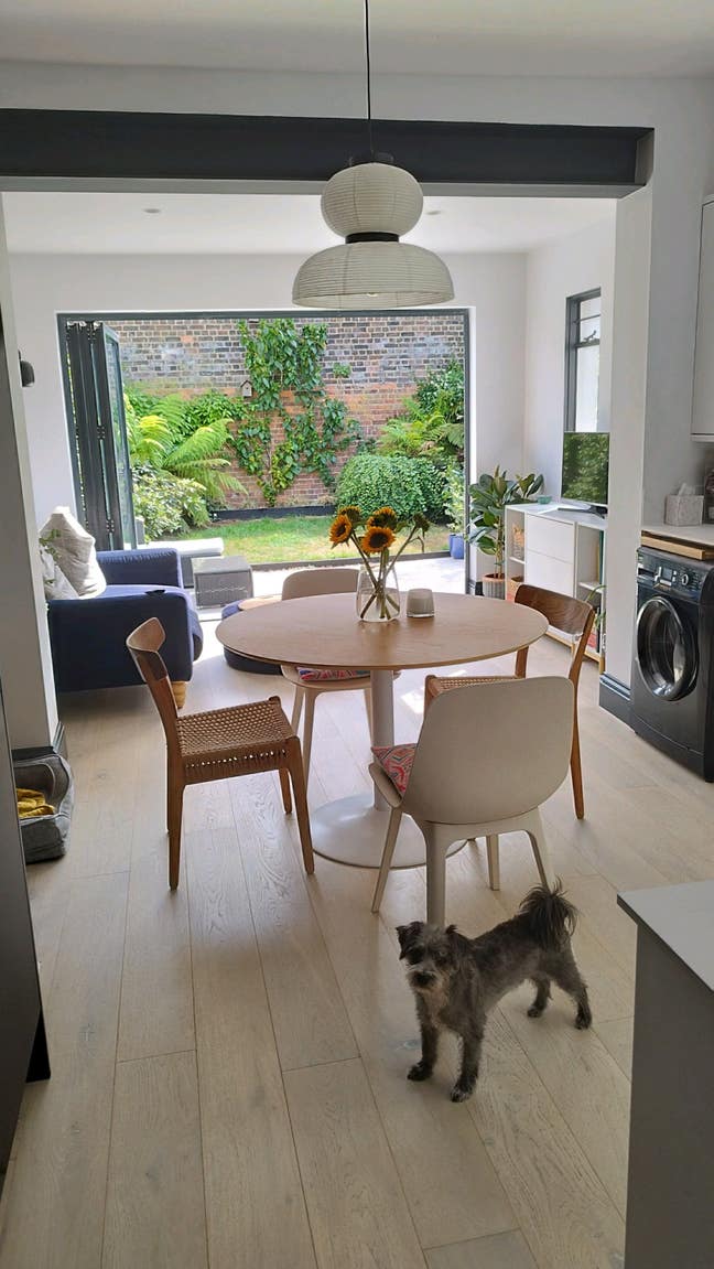 Mon-Fri Only - SW Ldn flat close to train & park Main Photo