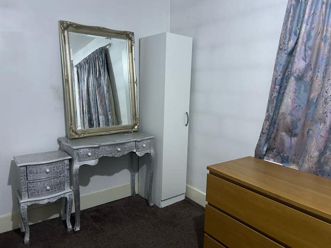 Double room available for rent  Main Photo
