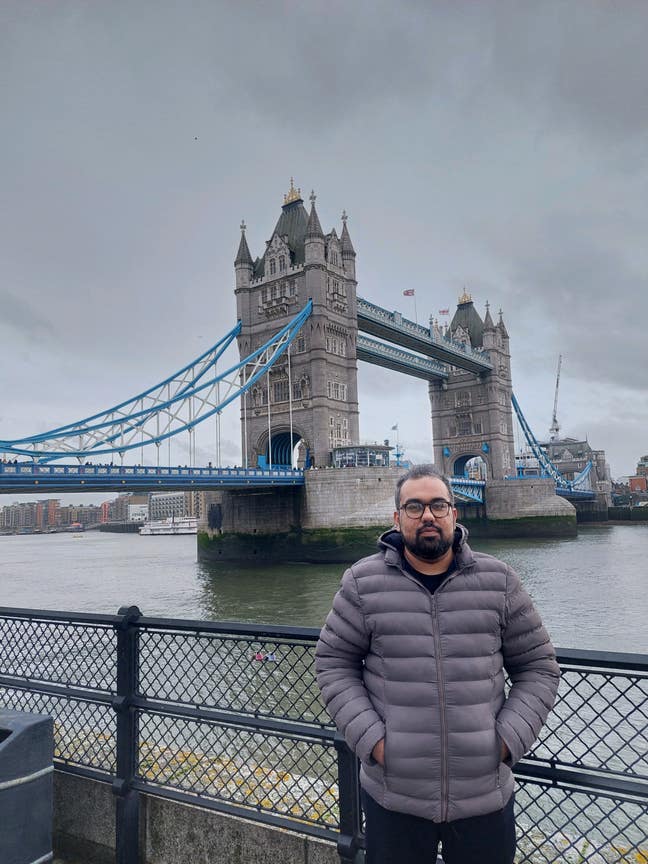 Looking for flat or house to share Main Photo