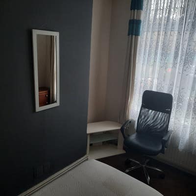 1 Bed Short Let Main Photo