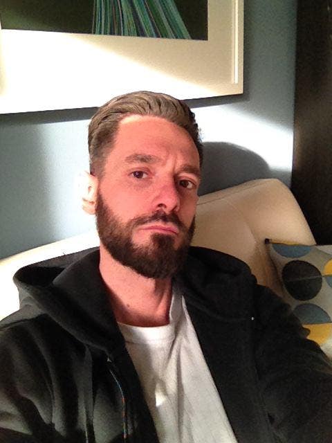 Looking  for a double room to rent Main Photo