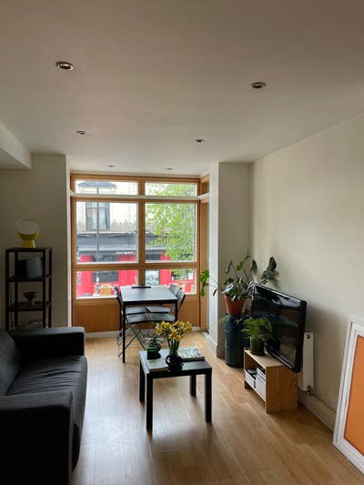 Double Room available in blackstock road Main Photo